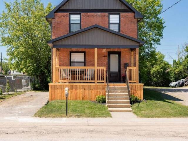 253 SECOND AVENUE W North Bay Ontario, P1B 3L1 - 3 Bedrooms Home For Sale