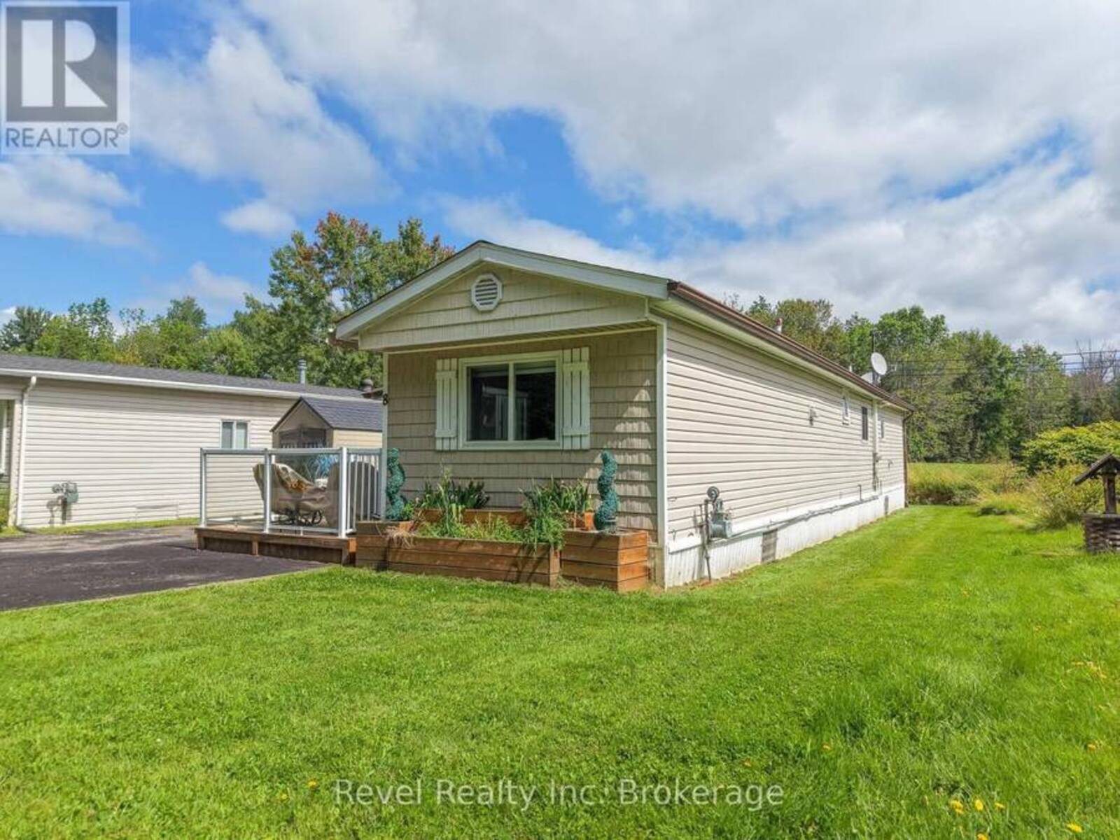8 - 395 RIVERBEND ROAD, North Bay, Ontario P1B 8Z4