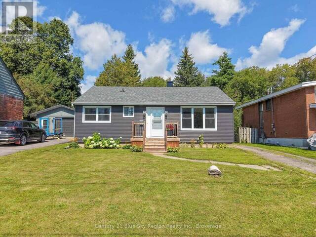 918 COPELAND STREET North Bay Ontario, P1B 3E4 - 2 Bedrooms Home For Sale