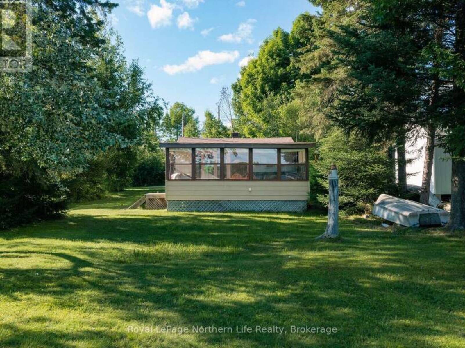 308 MARTINDALE LANE, North Bay, Ontario P0H 1E0