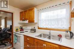 126 JUDGE AVENUE | North Bay Ontario | Slide Image Thirteen