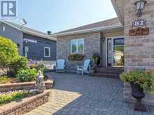 82 KILBY LANE | North Bay Ontario | Slide Image Two
