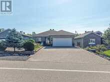 82 KILBY LANE | North Bay Ontario | Slide Image Three