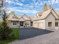 40 PARGETER DRIVE North Bay Ontario, P0H 1B0