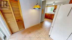 76 S. HORN LAKE ROAD | Burk's Falls Ontario | Slide Image Thirteen