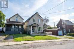 372 THIRD AVENUE E | North Bay Ontario | Slide Image Two