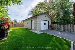 372 THIRD AVENUE E | North Bay Ontario | Slide Image Thirty-eight