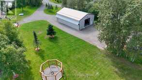 33 WHITE BEAR COURT | Temagami Ontario | Slide Image Fifteen