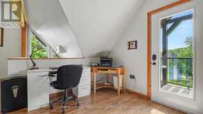 33 WHITE BEAR COURT | Temagami Ontario | Slide Image Thirty-two