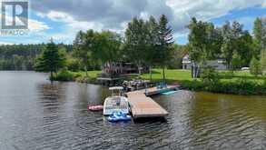 33 WHITE BEAR COURT | Temagami Ontario | Slide Image Seven