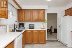 855 MEMORIAL DRIVE | North Bay Ontario | Slide Image Five