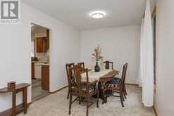 855 MEMORIAL DRIVE | North Bay Ontario | Slide Image Nine