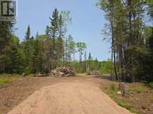 356 HUNT LINE | Powassan Ontario | Slide Image Eight