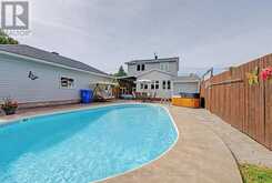 108 TWEEDSMUIR DRIVE | North Bay Ontario | Slide Image Thirty-four