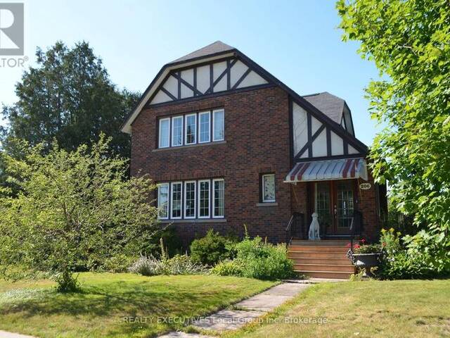206 CLARK STREET N Powassan Ontario, P0H 1Z0 - 3 Bedrooms Home For Sale