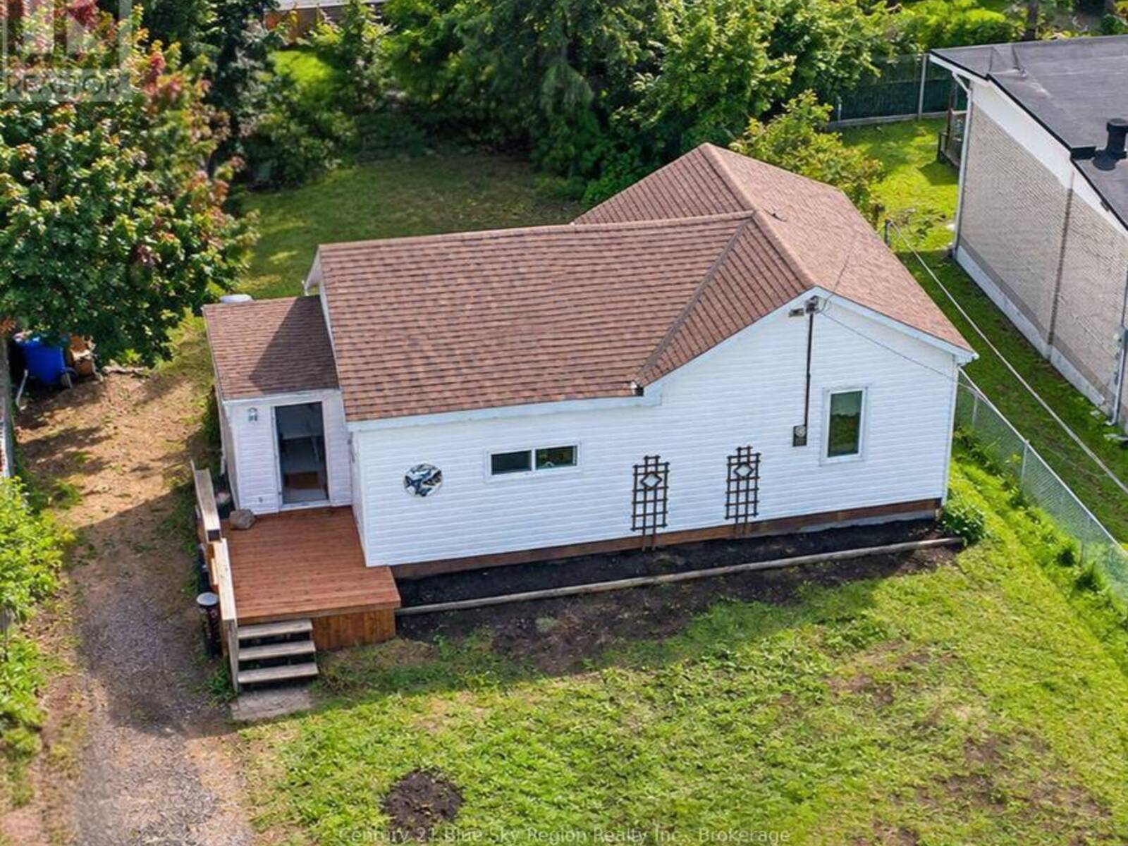 239 GOULD AVENUE, North Bay, Ontario P1B 7C6