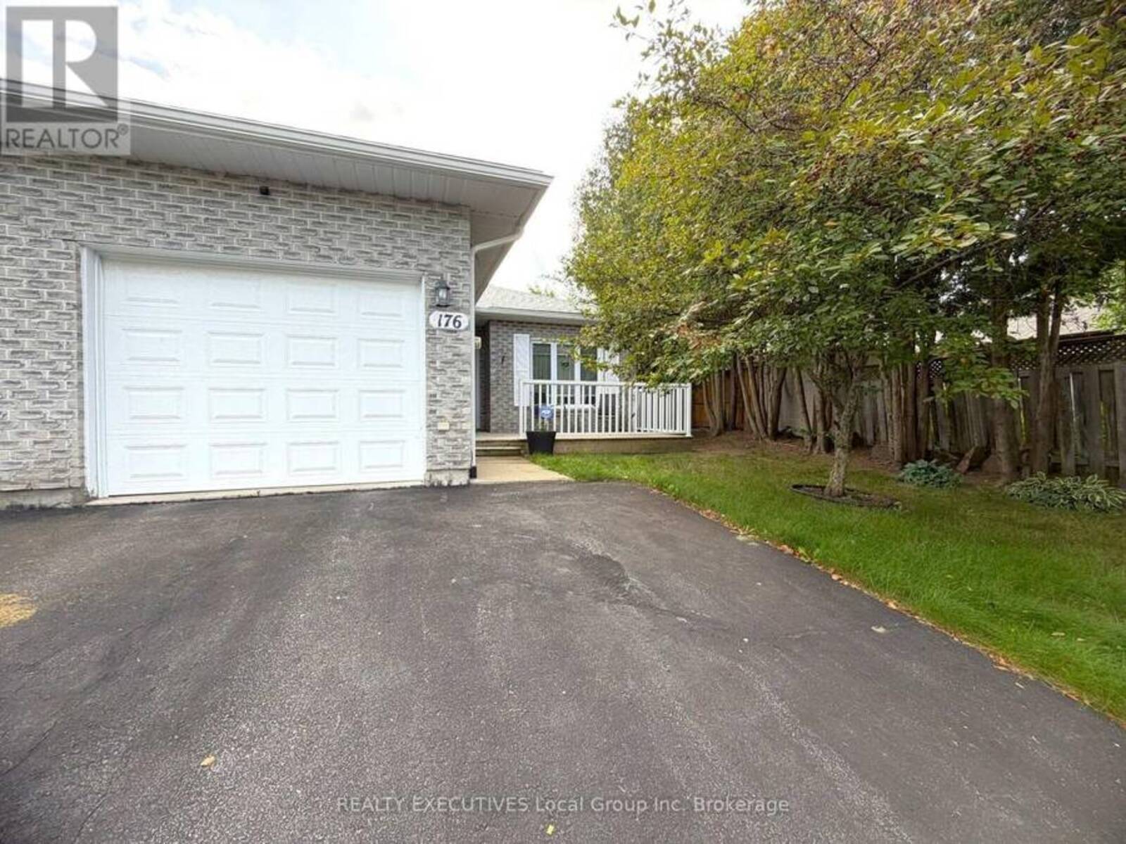 176 CLOVERBRAE CRESCENT, North Bay, Ontario P1A 4J3
