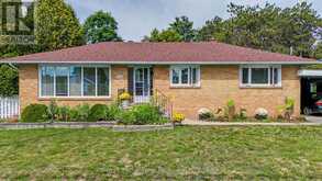 1580 JANE STREET | North Bay Ontario | Slide Image Three