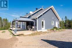880 MEMORIAL PARK DRIVE E | Powassan Ontario | Slide Image Four