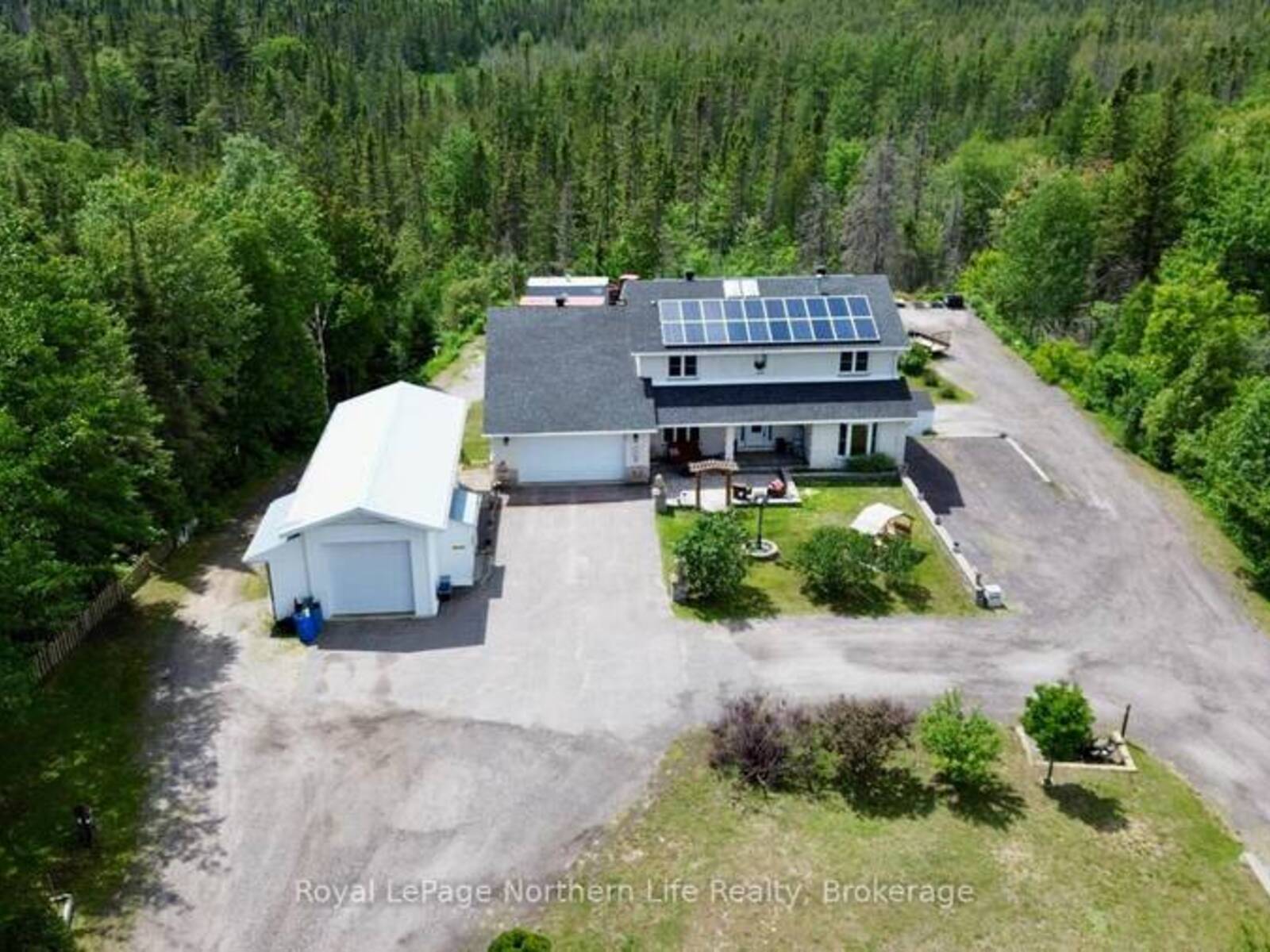 3235 HIGHWAY 11 N, North Bay, Ontario P1B 8G3