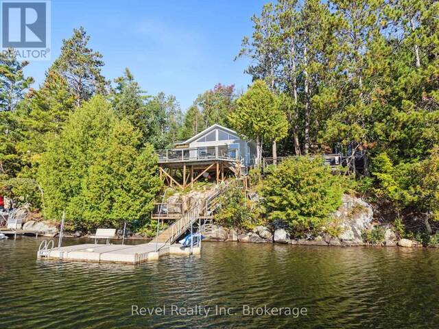 165 VICEROY ROAD North Bay Ontario, P1B 8G4 - 1 Bedroom Waterfront Home For sale