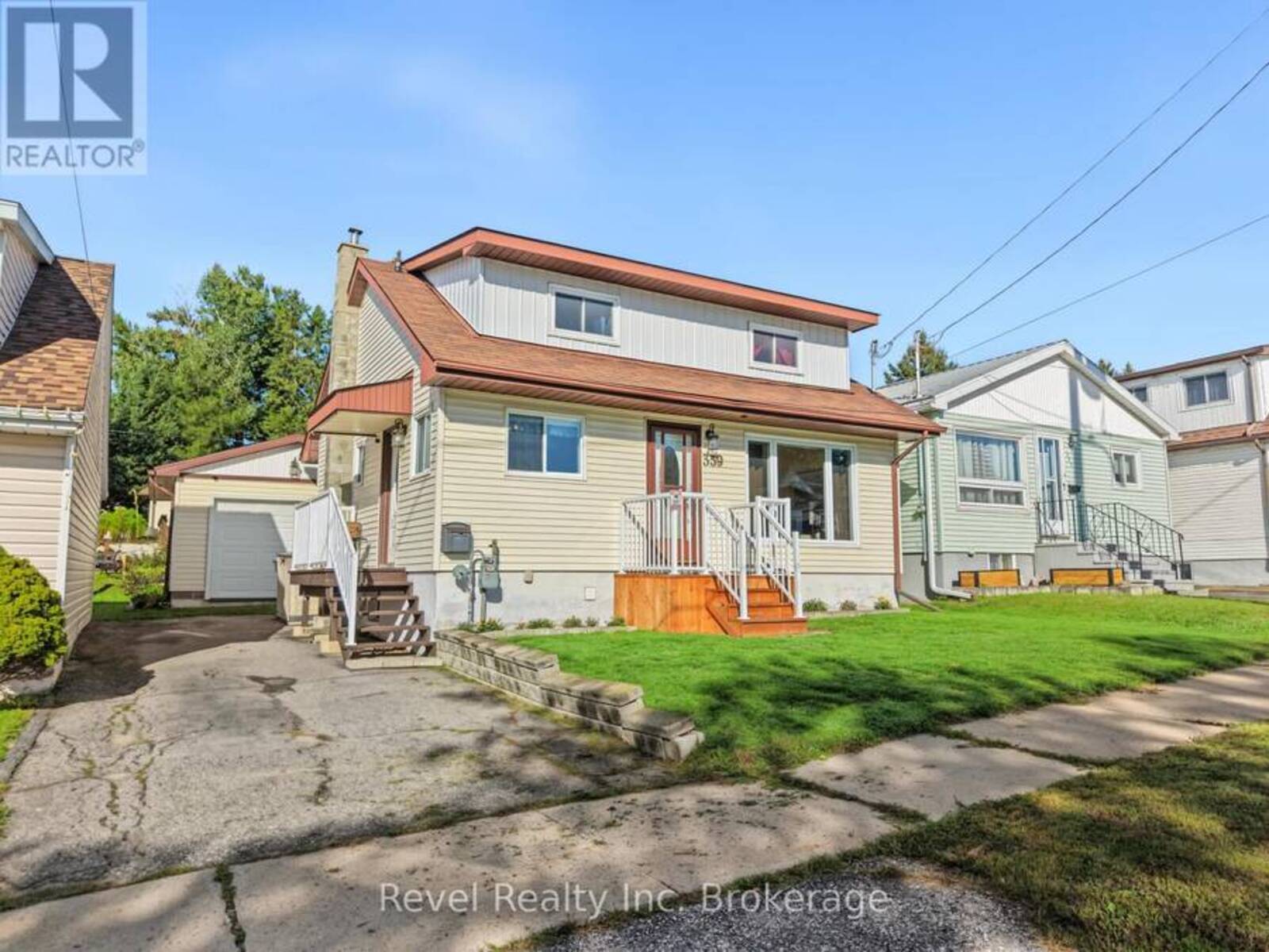 359 DUKE STREET W, North Bay, Ontario P1B 6E9