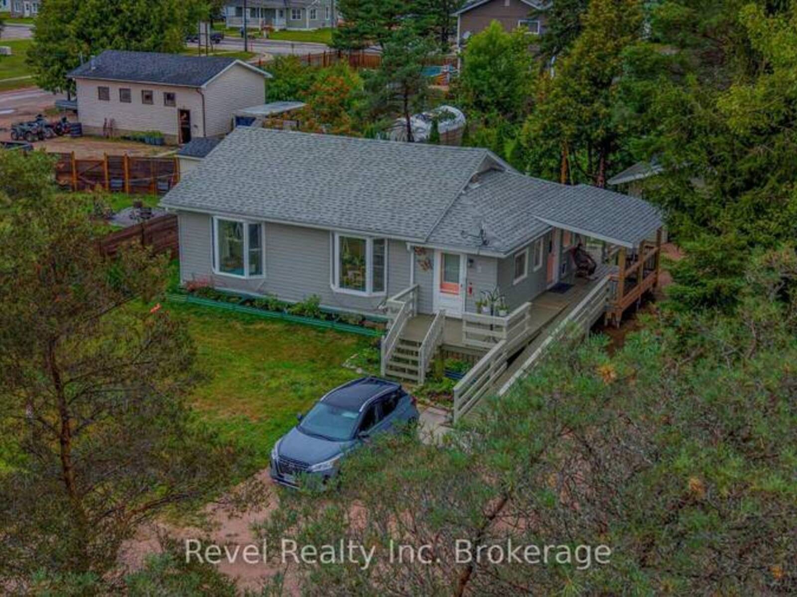 2 LINCOLN AVENUE, Machar, Ontario P0A 1X0