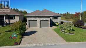 5 SUGARBUSH STREET | North Bay Ontario | Slide Image One
