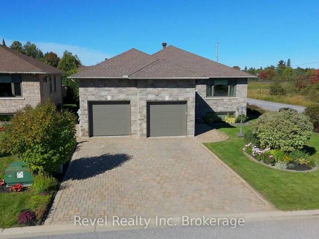 5 SUGARBUSH STREET North Bay Ontario, P1C 0A4 - Property For Sale