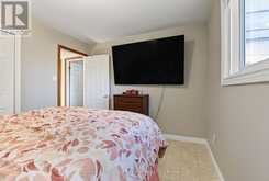 72 VAN HORNE CRESCENT | North Bay Ontario | Slide Image Sixteen