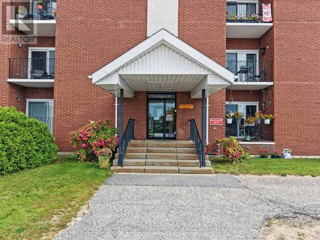 401 - 122 GIROUX STREET North Bay Ontario, P1B 7Y7 - Property For Sale