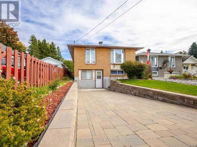 430 AUBREY STREET North Bay Ontario, P1B 6H9 - 5 Bedrooms Home For Sale