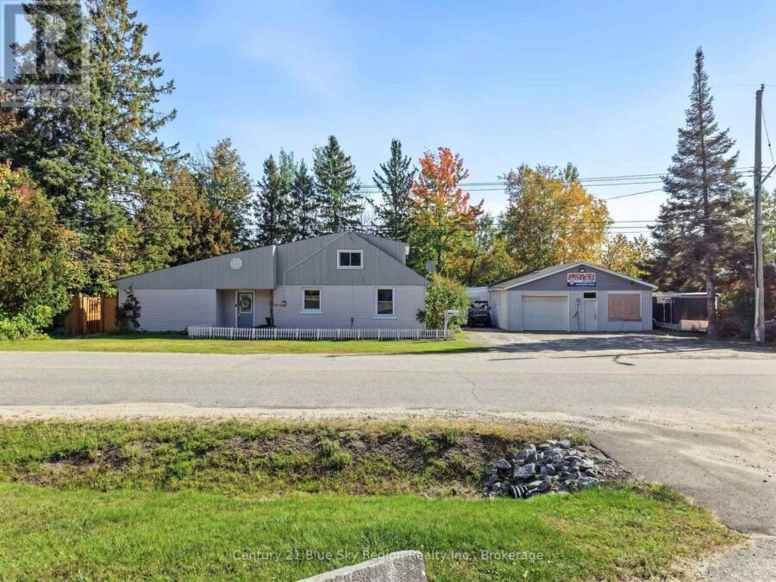 125 GOLF CLUB ROAD, North Bay, Ontario P1B 8X7