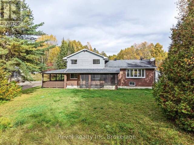 9614 HWY 63 Nipissing Ontario, P0H 2A0 - 5 Bedrooms Home For Sale