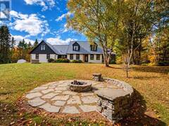 1 SPRINGDALE DRIVE North Bay Ontario, P1B 8G2