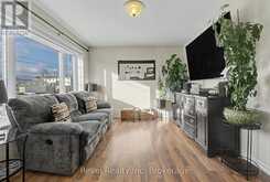 204 DELAWARE AVENUE | North Bay Ontario | Slide Image Eleven