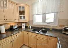 33 - 624 LAKESHORE DRIVE | North Bay Ontario | Slide Image Eight