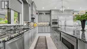 291 FOX DRIVE | Temagami Ontario | Slide Image Fourteen
