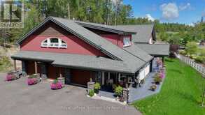 291 FOX DRIVE | Temagami Ontario | Slide Image Four