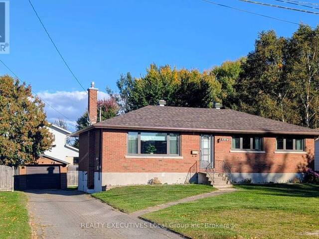 1374 CHAPAIS STREET North Bay Ontario, P1B 6M4 - Property For Sale