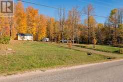 365 SUNNYSIDE ROAD | North Bay Ontario | Slide Image Thirteen