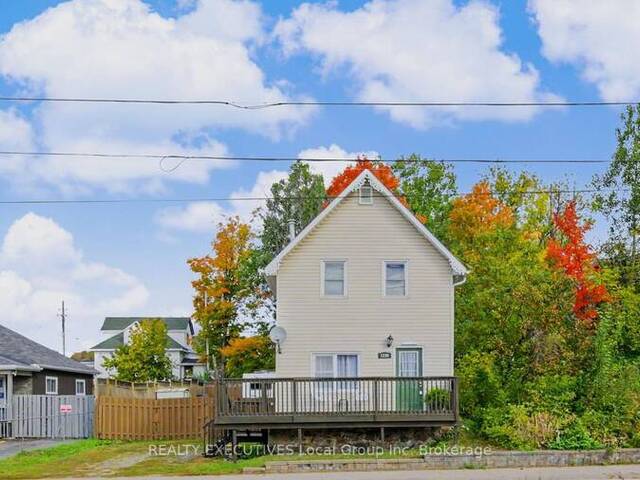 1230 CASSELLS STREET North Bay Ontario, P1B 4B7 - 3 Bedrooms Home For Sale