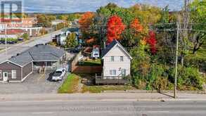 1230 CASSELLS STREET | North Bay Ontario | Slide Image Thirty-seven