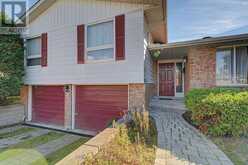 8 TALON STREET | North Bay Ontario | Slide Image Three