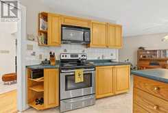 35 JANEY AVENUE | North Bay Ontario | Slide Image Fifteen