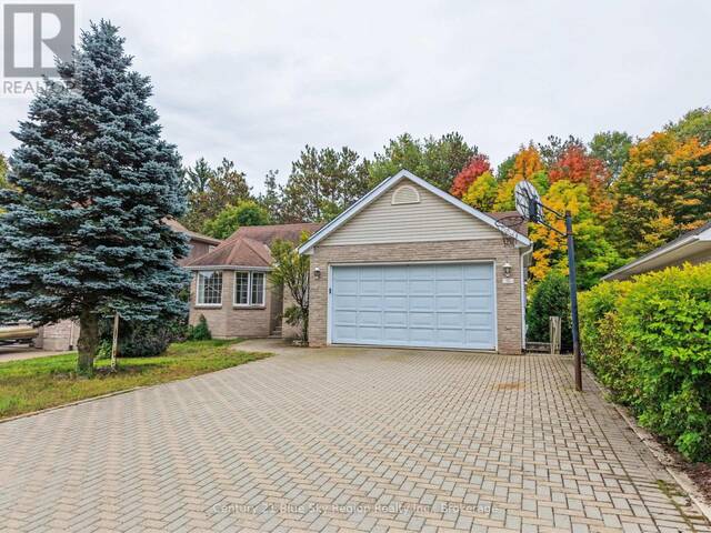 35 JANEY AVENUE North Bay Ontario, P1C 1N1 - 4 Bedrooms Home For Sale
