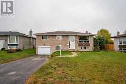 19 KNOX COURT | North Bay Ontario | Slide Image One