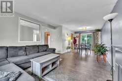 19 KNOX COURT | North Bay Ontario | Slide Image Eight