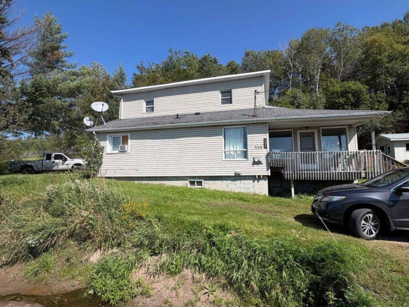 226 RAILWAY STREET, North Bay, Ontario P0H 1E0