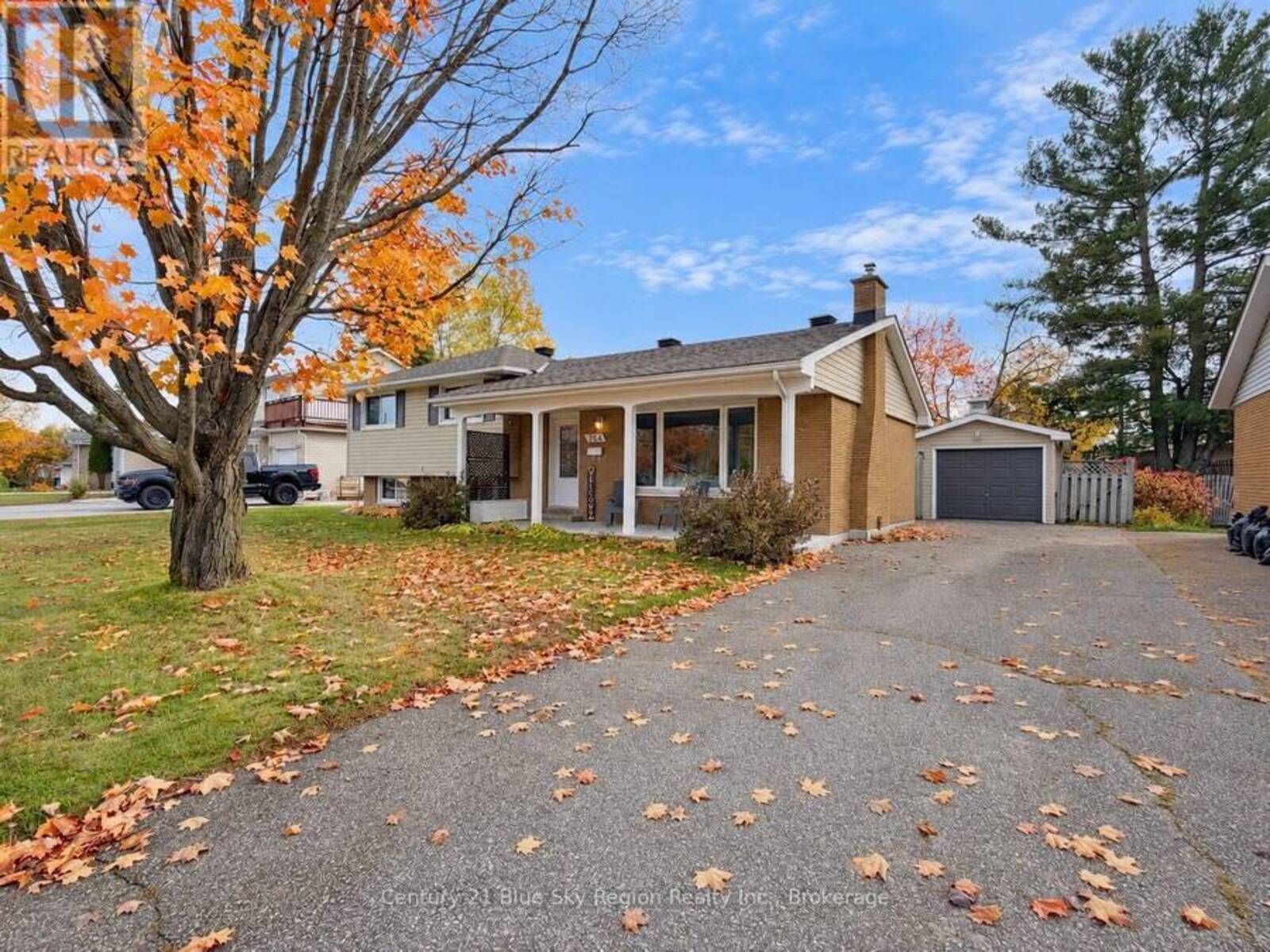 754 BIRCHWOOD ROAD, North Bay, Ontario P1B 4T6